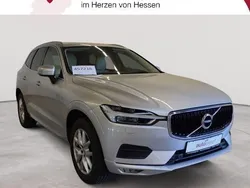 Bright silbermetallic Gebraucht 2019 Volvo XC60 Momentum SUV | 27.990 € (Guter Preis)