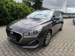 Grau Gebraucht 2019 Hyundai i30 YES! Kombi | 9.990 € (Guter Preis)