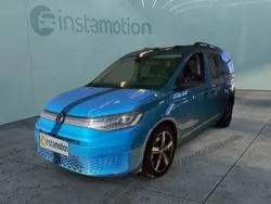 Blau Gebraucht 2022 VW Caddy Maxi Move Van / Kleinbus | 33.750 € (Fairer Preis)