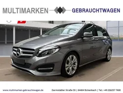 Grau Gebraucht 2017 Mercedes B200 Urban Van / Kleinbus | 19.990 € (Fairer Preis)