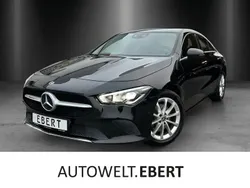 lack kosmosschwarz Gebraucht 2019 Mercedes CLA220 Progressive Limousine | 26.890 € (Guter Preis)