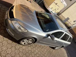 Grau Gebraucht 2013 Skoda Octavia Ambition Kombi | 5.800 € (Guter Preis)