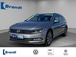 Silber Gebraucht 2019 VW Passat Comfortline Kombi | 20.590 € (Fairer Preis)