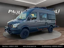 Grau Gebraucht 2015 Mercedes Sprinter Van | 74.990 €