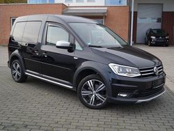 Schwarz Gebraucht 2016 VW Caddy Van / Kleinbus | 14.500 € (Fairer Preis)