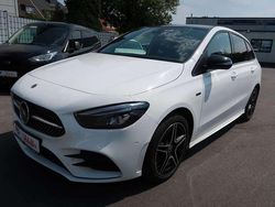 Polarweiss Gebraucht 2021 Mercedes E250 AMG Limousine | 21.800 € (Fairer Preis)