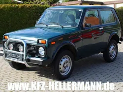 Grün Gebraucht 2008 Lada niva SUV | 3.440 € (Fairer Preis)