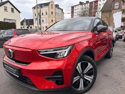 Rot Gebraucht 2022 Volvo C40 SUV | 34.222 € (Fairer Preis)