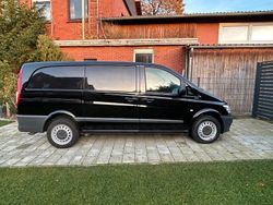 Schwarz Gebraucht 2013 Mercedes Vito Van / Kleinbus | 8.950 €