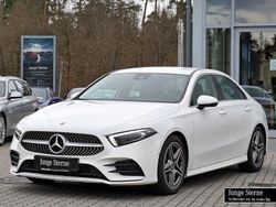 Polarweiß Gebraucht 2022 Mercedes A200 AMG Limousine | 31.555 € (Etwas zu teuer)