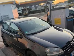 Gebraucht 2004 VW Golf V Limousine | 2.600 € (Fairer Preis)