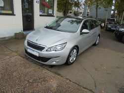 Silber Gebraucht 2015 Peugeot 308 SW Business-Line Kombi | 4.650 € (Teuer)