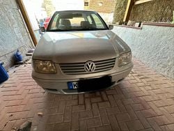 Silber Gebraucht 2000 VW Polo Kleinwagen | 250 € (Superpreis)