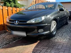 Schwarz Gebraucht 2005 Peugeot 206 CC Filou Cabrio | 1.600 € (Etwas zu teuer)