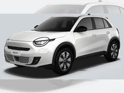 Weiß (gelato weiß) Neu 2025 Fiat 600 Business SUV | 29.990 €