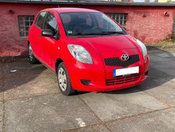 Rot Gebraucht 2007 Toyota Yaris Kleinwagen | 3.790 € (Fairer Preis)