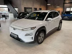 Chalk white / met Gebraucht 2020 Hyundai Kona SUV | 14.980 € (Guter Preis)