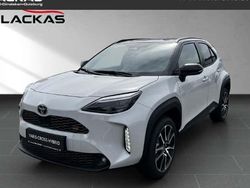Grau Gebraucht 2022 Toyota Yaris Cross Sport SUV | 33.900 €