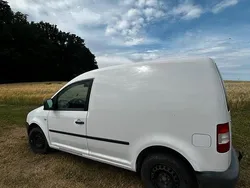 Weiß Gebraucht 2006 VW Caddy Van / Kleinbus | 2.900 €