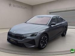 Grau Gebraucht 2024 Skoda Octavia RS Limousine | 40.499 € (Fairer Preis)