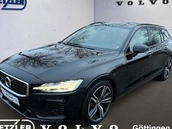 Schwarz Gebraucht 2020 Volvo V60 R-Design Kombi | 36.990 €