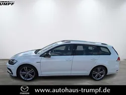 Weiß Gebraucht 2019 VW Golf VII Highline Kombi | 20.600 € (Etwas zu teuer)