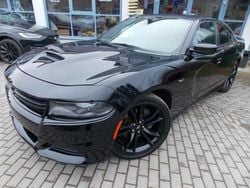 Schwarz Gebraucht 2020 Dodge Charger Limousine | 36.000 € (Etwas zu teuer)
