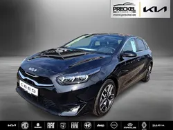Schwarz Neu 2025 Kia Ceed Style Limousine | 20.990 € (Superpreis)