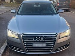 Silber Gebraucht 2010 Audi A8 Comfort Limousine | 10.999 € (Guter Preis)