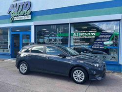 Pentametal metallic Neu 2025 Kia Ceed Vision Kleinwagen | 26.890 € (Guter Preis)