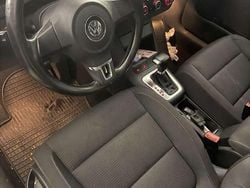 Grau Gebraucht 2010 VW Golf Plus Cross Team Van / Kleinbus | 6.500 € (Fairer Preis)