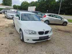 Weiß Gebraucht 2011 BMW 118 Coupé Efficient Dynamics Coupé | 4.199 € (Guter Preis)