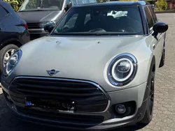 Grau Gebraucht 2019 Mini Cooper D Clubman Kombi | 15.500 € (Fairer Preis)