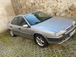 Grau Gebraucht 1996 Citroën Xantia Limousine | 900 €