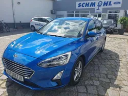 Blau Gebraucht 2019 Ford Focus Cool & Connect Limousine | 16.480 € (Fairer Preis)