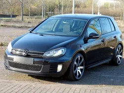 Schwarz Gebraucht 2010 VW Golf VI GTD Limousine | 5.650 € (Superpreis)