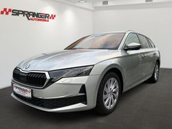 Brilliantsilber metallic Neu 2025 Skoda Octavia Selection Kombi | 34.950 € (Fairer Preis)