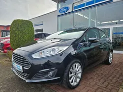 Schwarz Gebraucht 2016 Ford Fiesta Titanium Kleinwagen | 10.390 € (Fairer Preis)