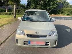 Beige Gebraucht 2005 Daihatsu Cuore Kleinwagen | 1.600 € (Fairer Preis)