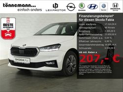 Weiss Gebraucht 2022 Skoda Fabia Style Kleinwagen | 17.324 € (Fairer Preis)