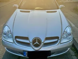Silber Gebraucht 2007 Mercedes SLK280 Cabrio | 12.450 €