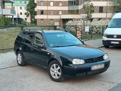 Schwarz Gebraucht 2002 VW Golf IV Kombi | 1.650 € (Guter Preis)