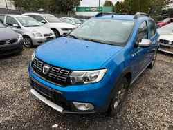Blau Gebraucht 2019 Dacia Sandero Stepway Kleinwagen | 8.450 €