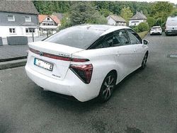 Weiß Gebraucht 2019 Toyota Mirai Limousine | 11.500 € (Fairer Preis)