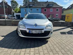 Grau Gebraucht 2011 Renault Mégane GrandTour Kombi | 4.300 €