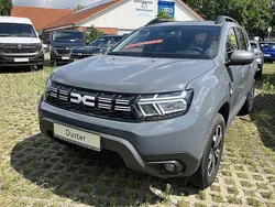 Grau Gebraucht 2024 Dacia Duster Journey SUV | 22.999 € (Fairer Preis)