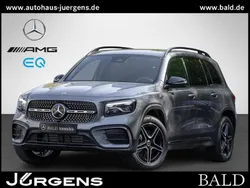 Grau metalliclack mountaingrau Gebraucht 2025 Mercedes GLB220 AMG SUV | 57.880 € (Teuer)