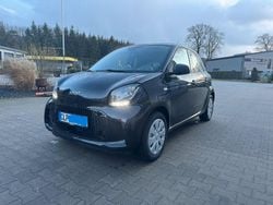 Schwarz Gebraucht 2020 Smart ForFour Electric Drive Kleinwagen | 8.800 € (Fairer Preis)
