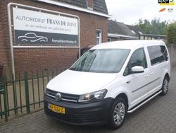 Weiß Gebraucht 2018 VW Caddy Maxi Trendline Van / Kleinbus | 9.983 €