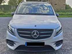 Grau Gebraucht 2017 Mercedes V250 Avantgarde Van / Kleinbus | 32.995 € (Fairer Preis)